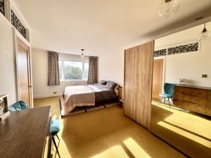 Photo 14- click for photo gallery